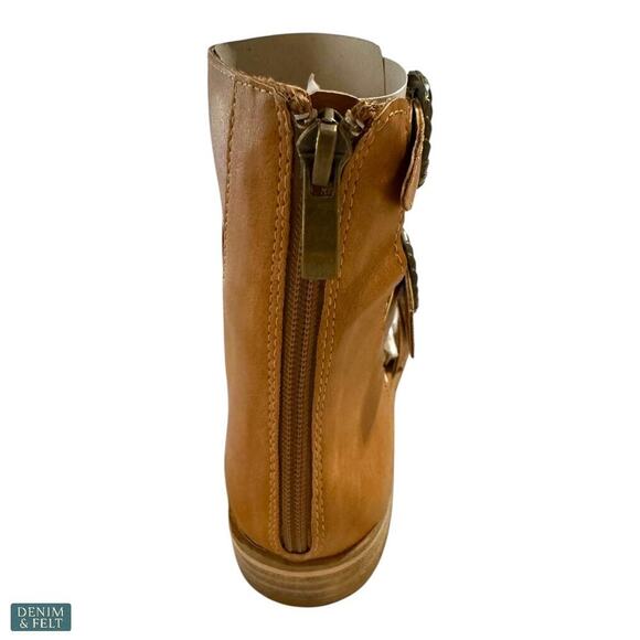 Beast Fashion Lotus Whiskey Carmela Sandals Boho Festival Chic Western Style NEW - Picture 3 of 7